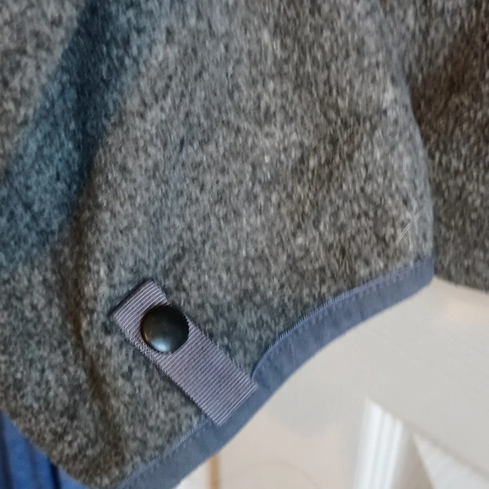 The North Face Fleece Jacket Full Zip Gray Mens XL Lightweight Warm‎ Outerwear